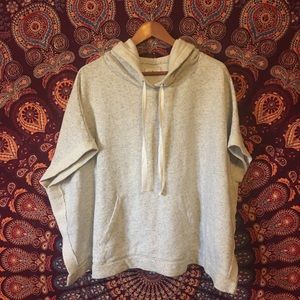 LOU & GREY hooded short sleeved poncho sweatshirt